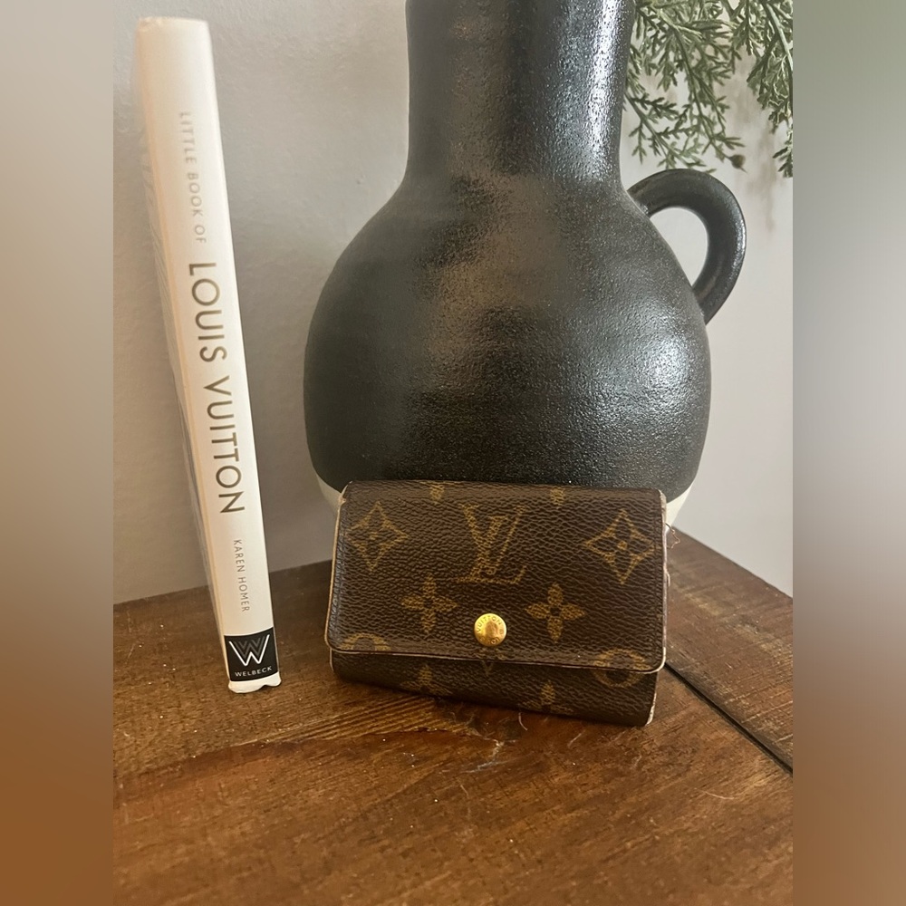 Louis Vuitton Key Case
